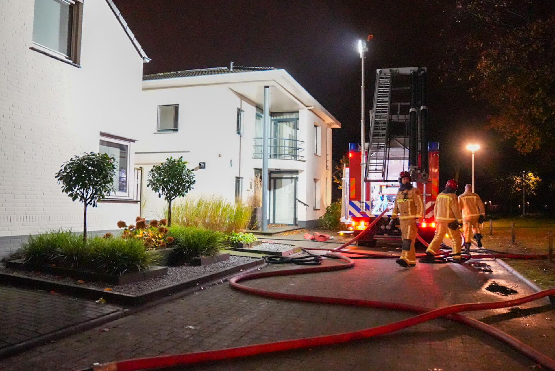 Brand verwoest tuinhuis