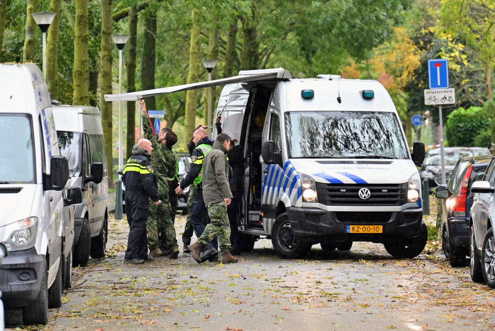 UPDATE: Meerdere huizen ontruimd na vondst flesje met vloeistof: EOD opgeroepen