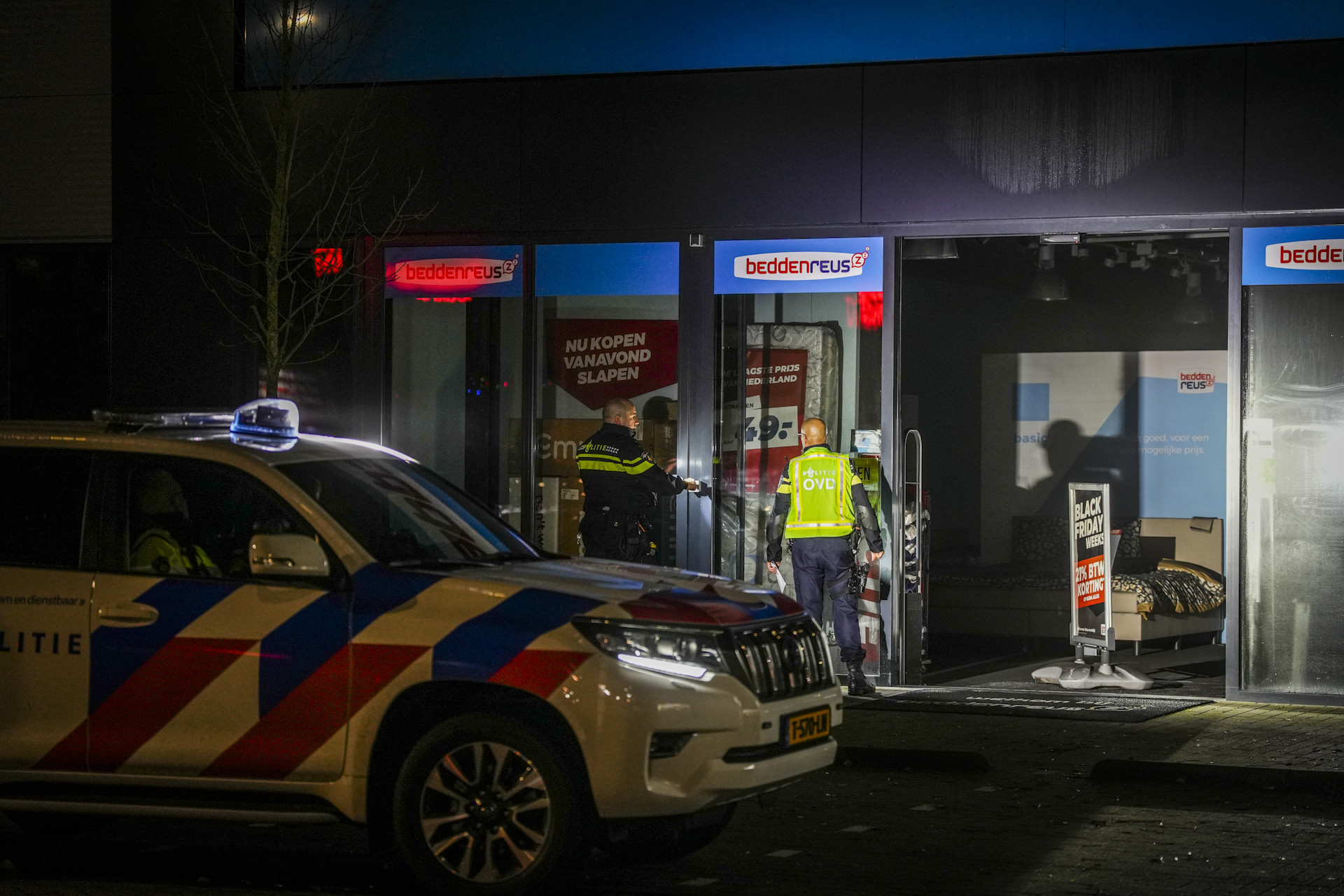 Inventaris van zes winkels verwoest tijdens grote brand Ekkersrijt