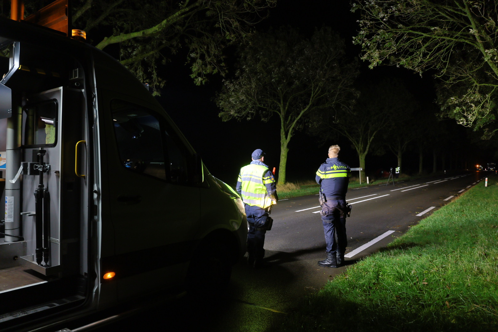 Auto Met Vier Inzittenden Belandt In Sloot - 112Brabant