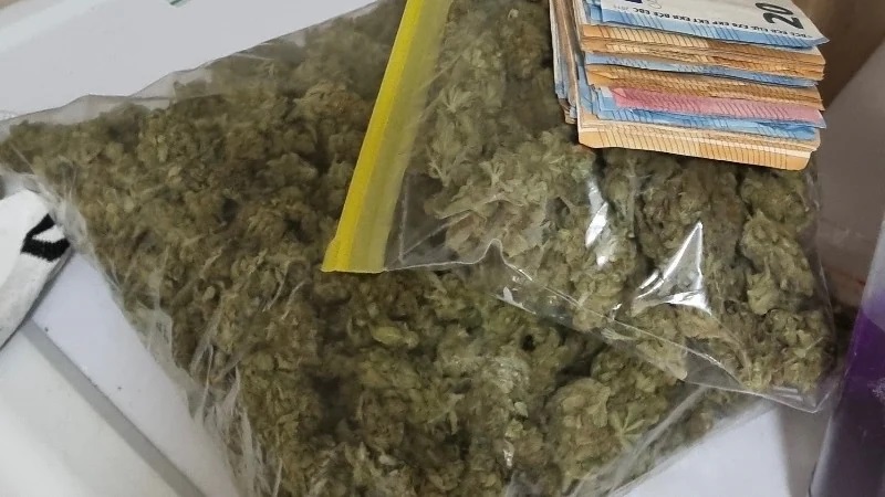 Drie mannen aangehouden in drugsonderzoek