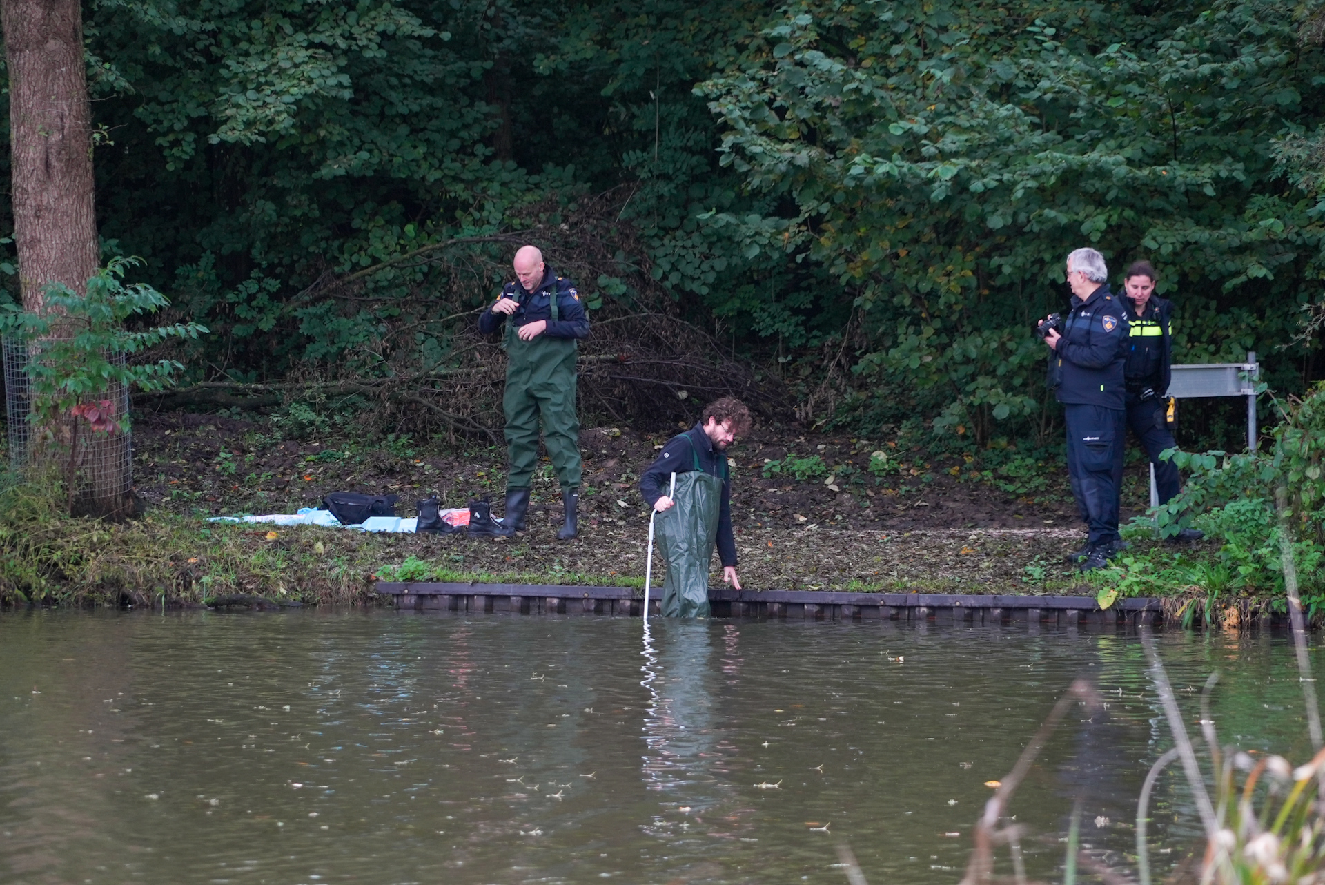 Dode aangetroffen in visvijver