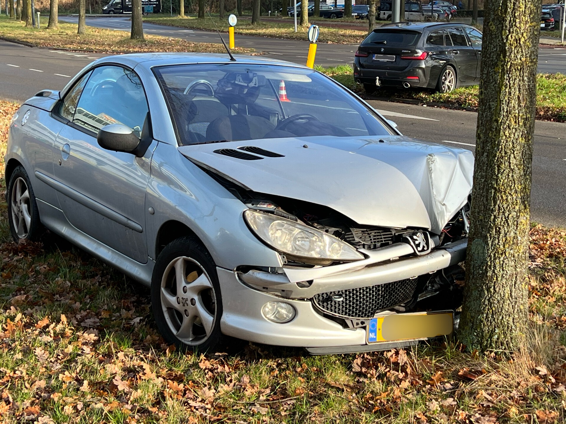 Botsing tussen twee voertuigen op kruising