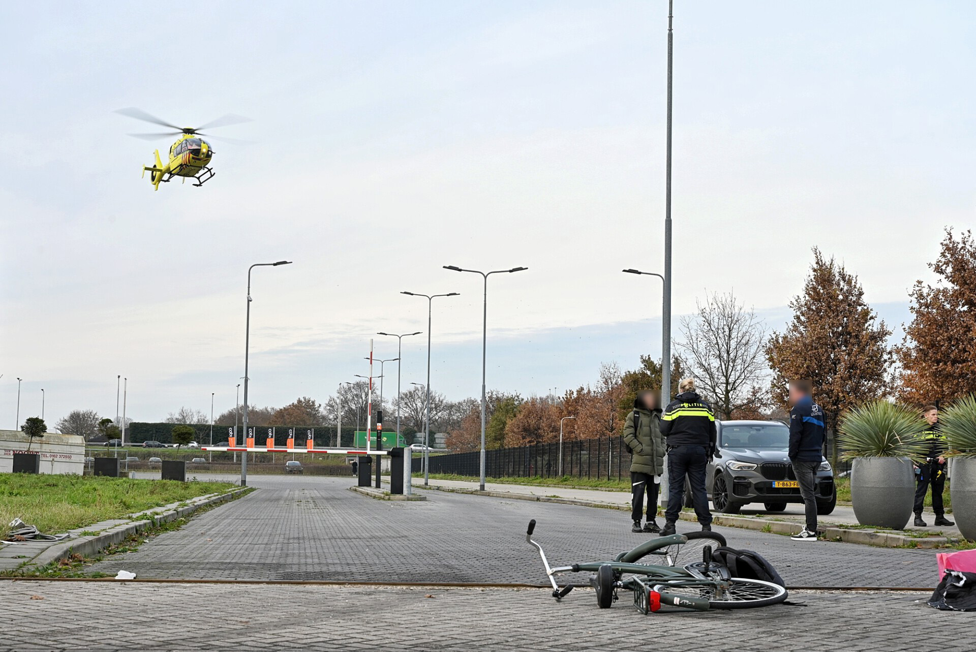 Fietser ernstig gewond na aanrijding met vrachtwagen