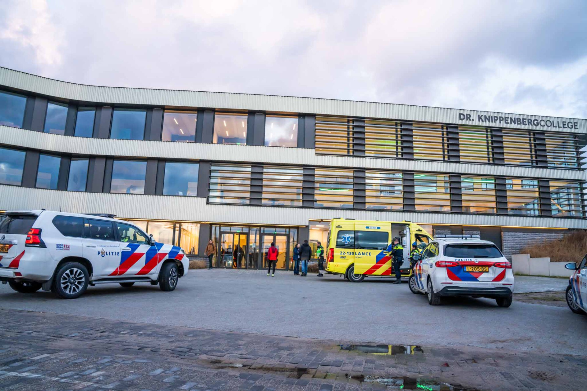 Snapchat-ruzie escaleert: scholier (14) in been gestoken, verdachte (14) aangehouden