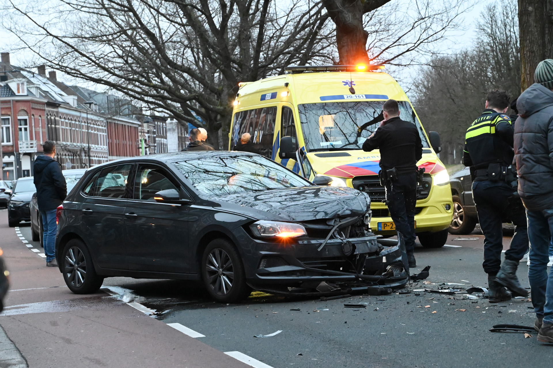 Gewonde Na Botsing Tussen Twee Auto’s - 112Brabant