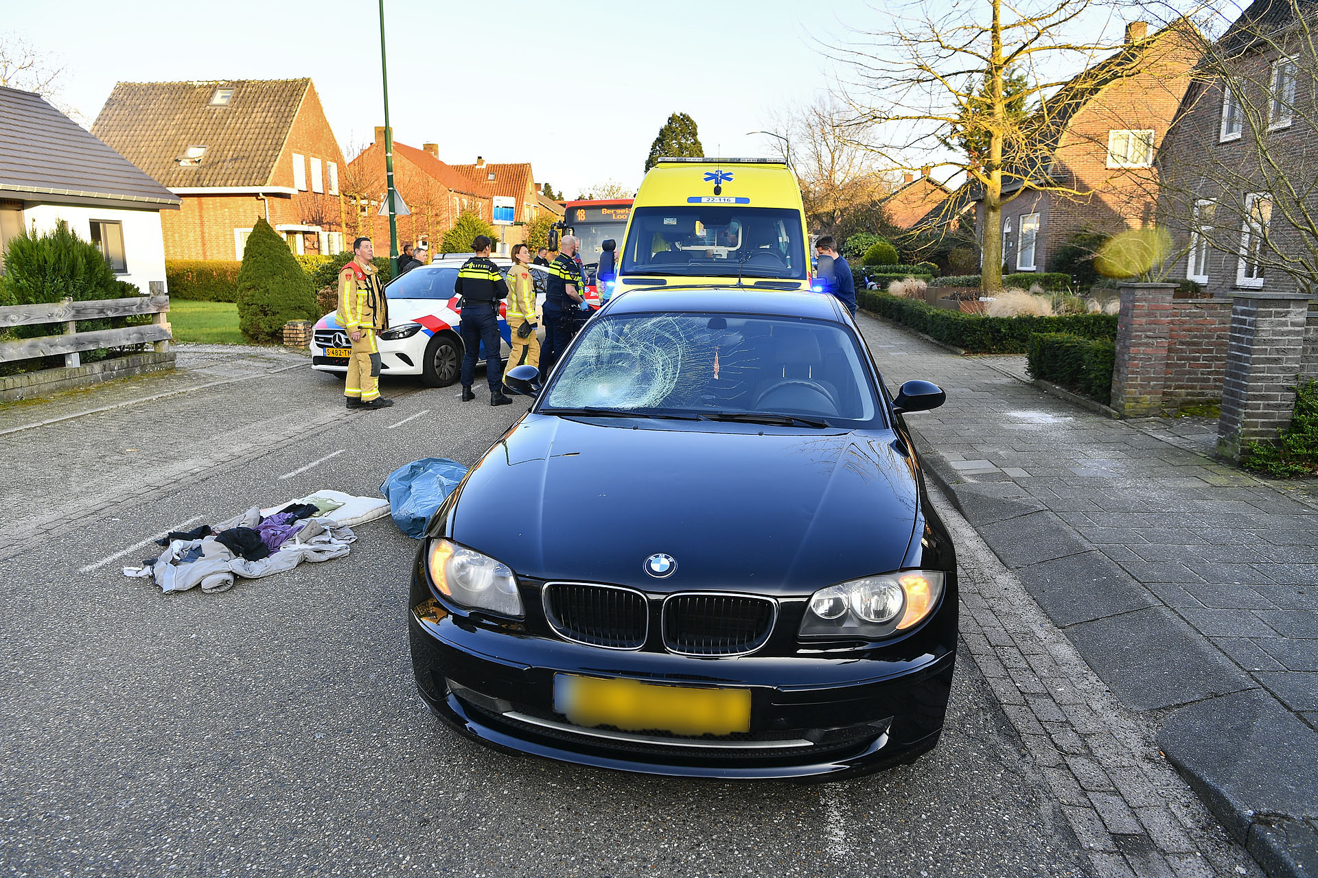 Voetganger ernstig gewond na aanrijding met auto