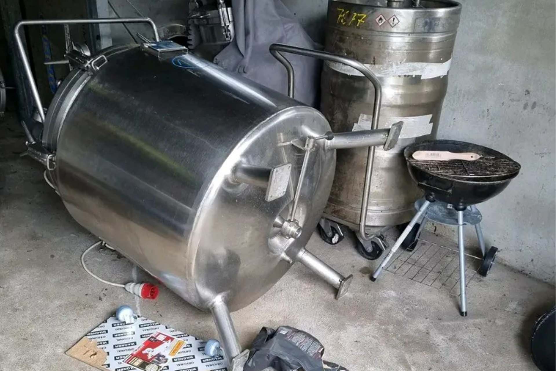 Drugsketels aangetroffen tijdens controle in buitengebied