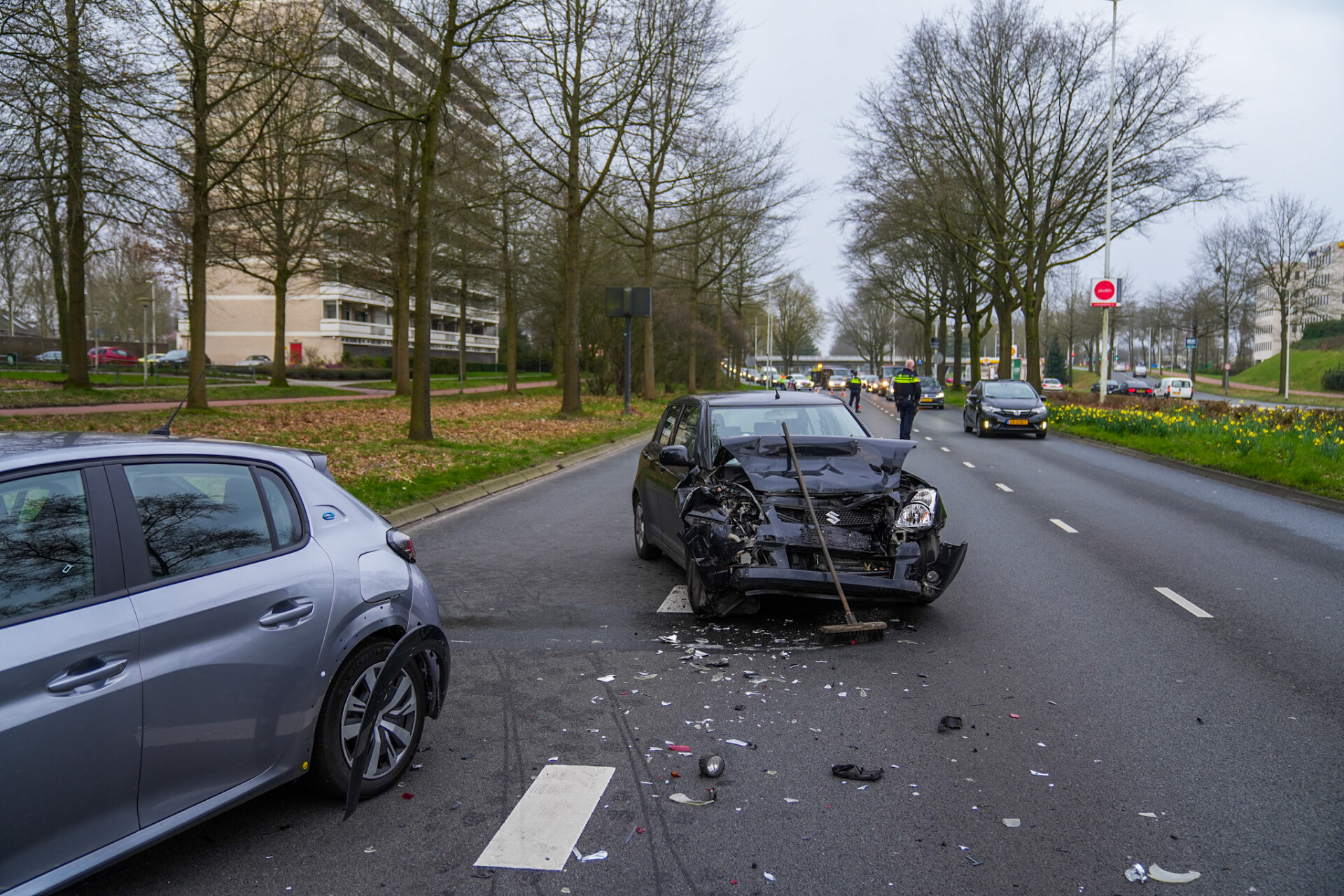 Veel schade na kop-staart botsing