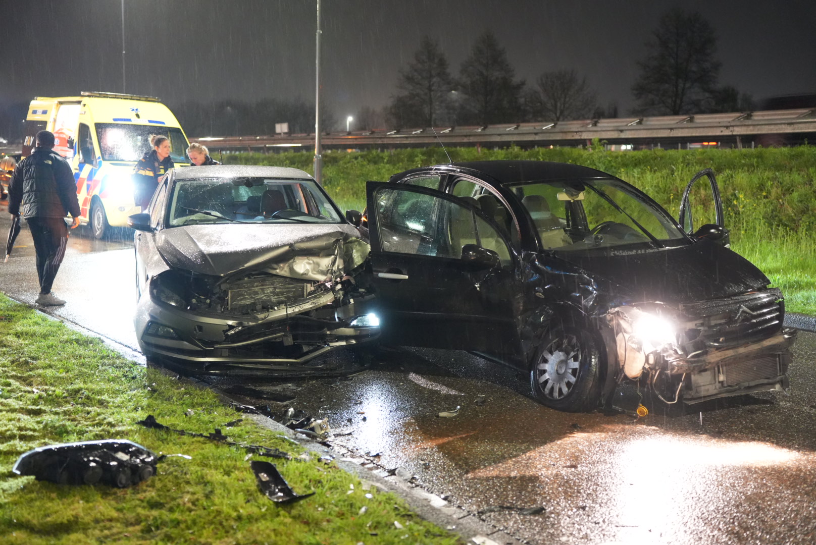 Twee gewonden na ongeval met twee auto’s