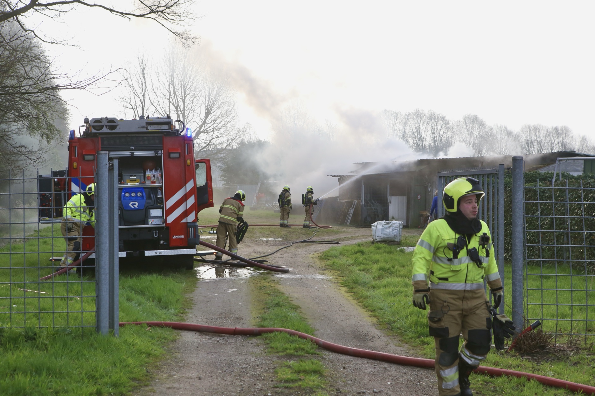 Veel rookontwikkeling door brand in schuur