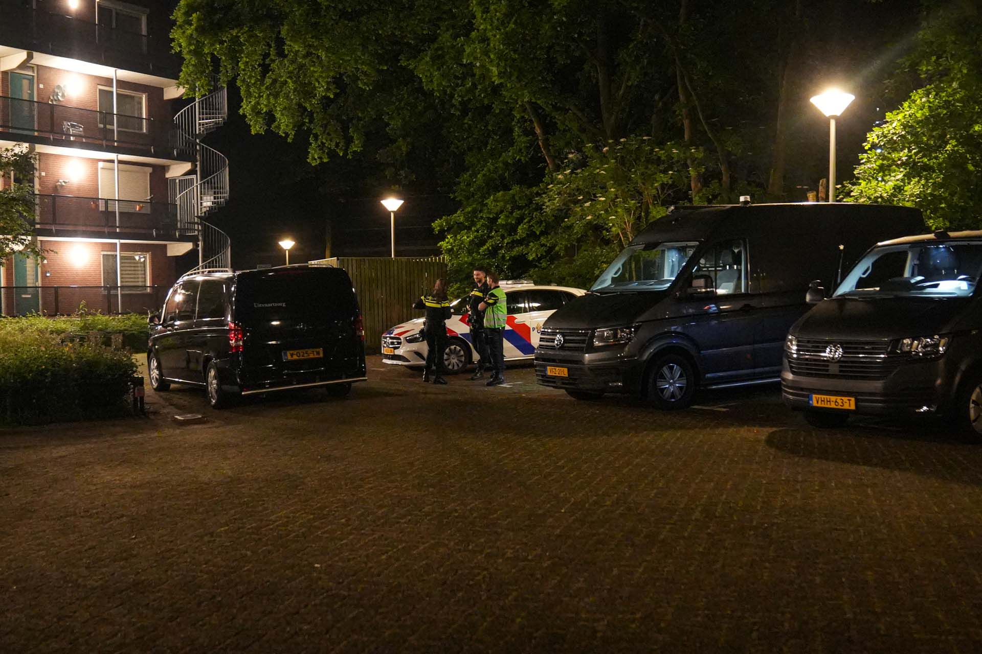 Overleden man aangetroffen in appartementencomplex