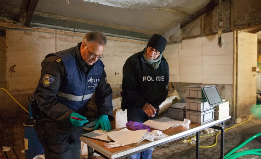 Brand in schuur leidt naar aantreffen drugslab