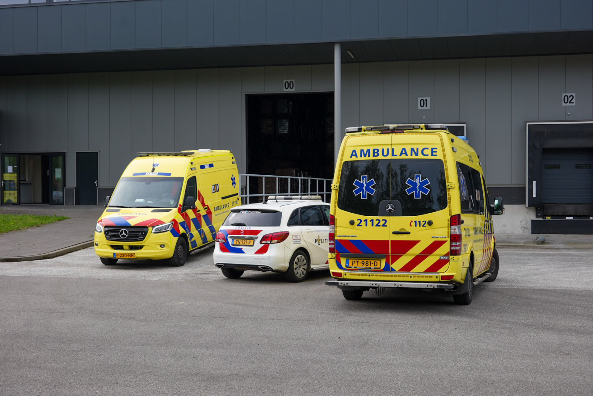 Traumahelikopter ter plaatse na bedrijfsongeval in distributiecentrum