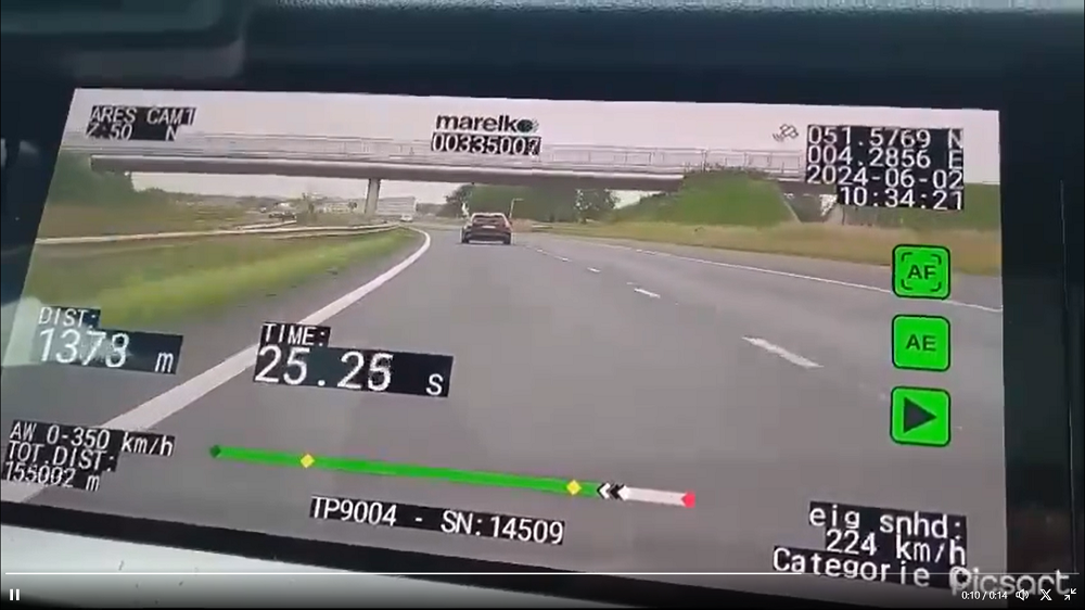 Automobilist raast met 235 km/u over snelweg en moet rijbewijs en huurauto inleveren