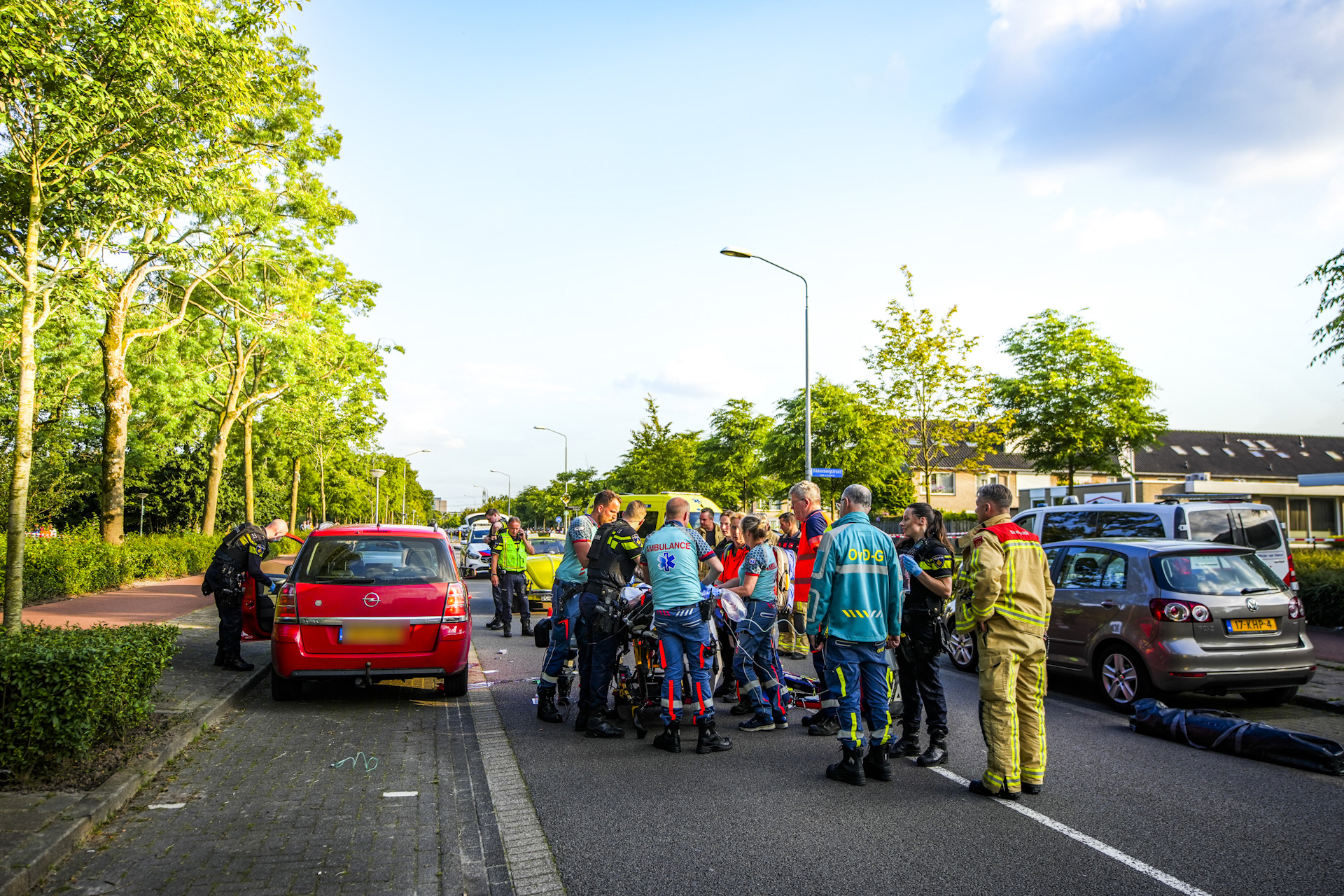 UPDATE: Man midden op straat in het hoofd geschoten