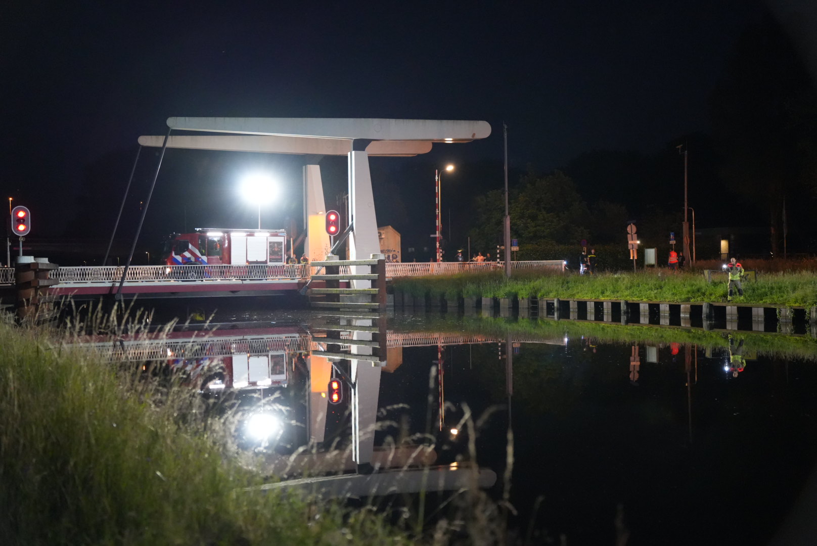 Grote Zoekactie Na Melding Persoon Te Water - 112 Nederland