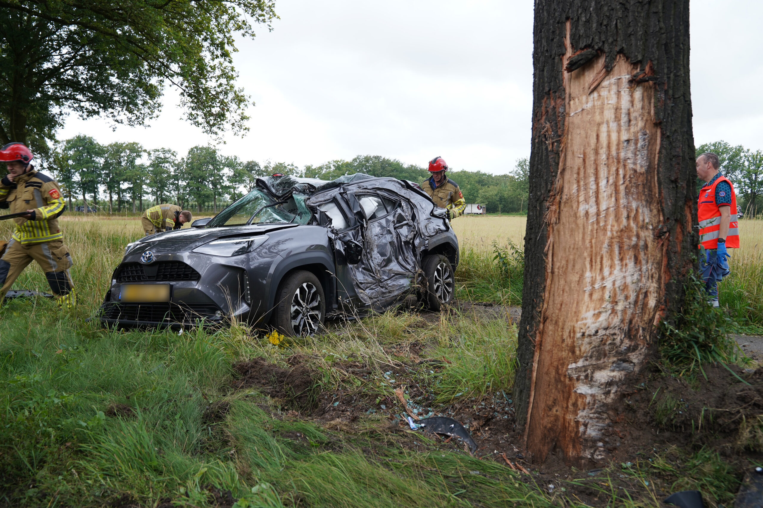 N65 afgesloten na ongeval tussen auto en vrachtwagen