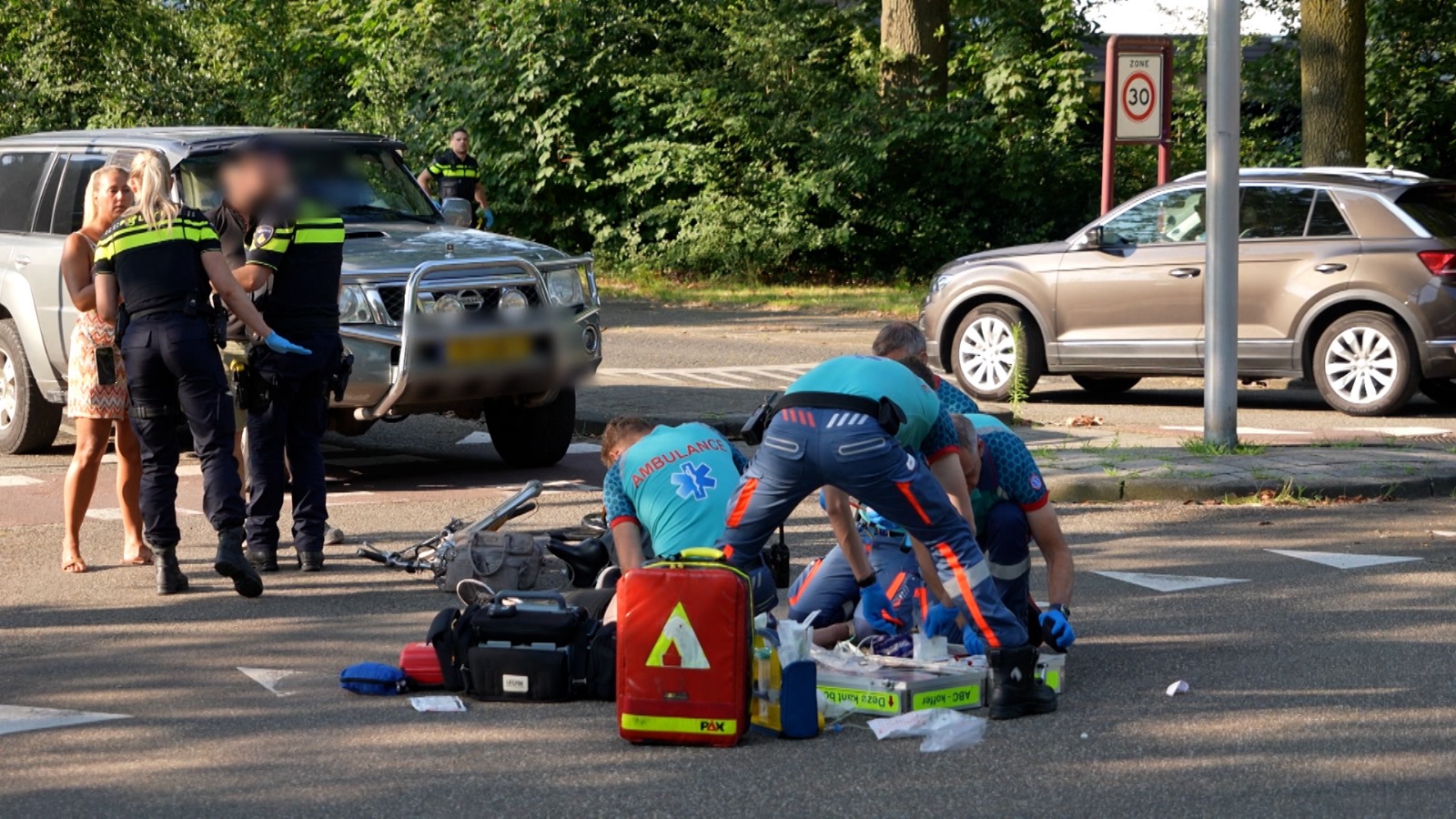 Fietsster gereanimeerd na aanrijding