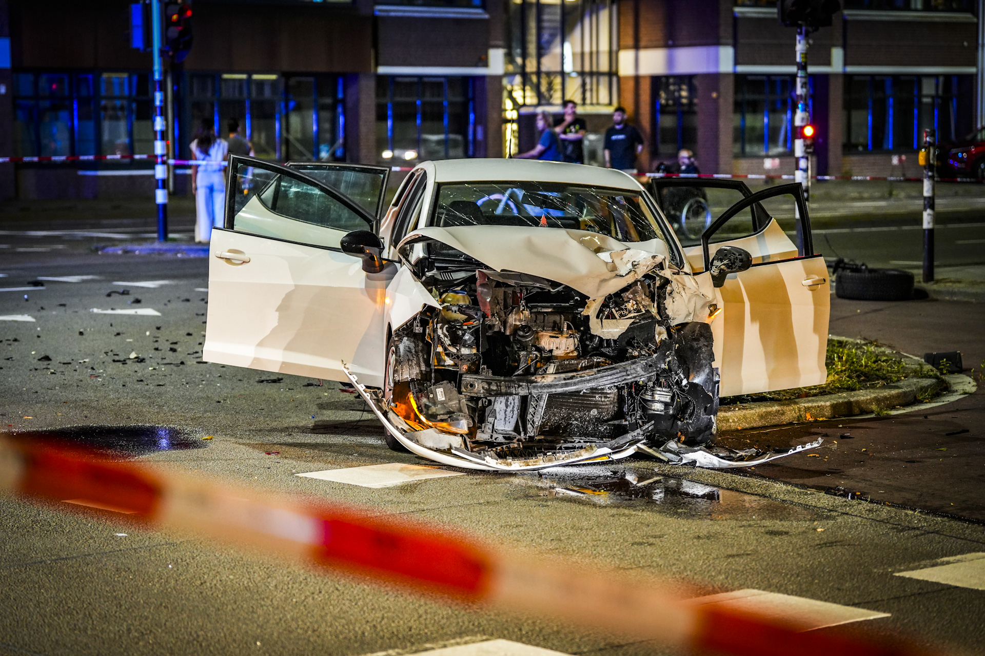 Drie gewonden bij ernstig ongeval, automobilist aangehouden
