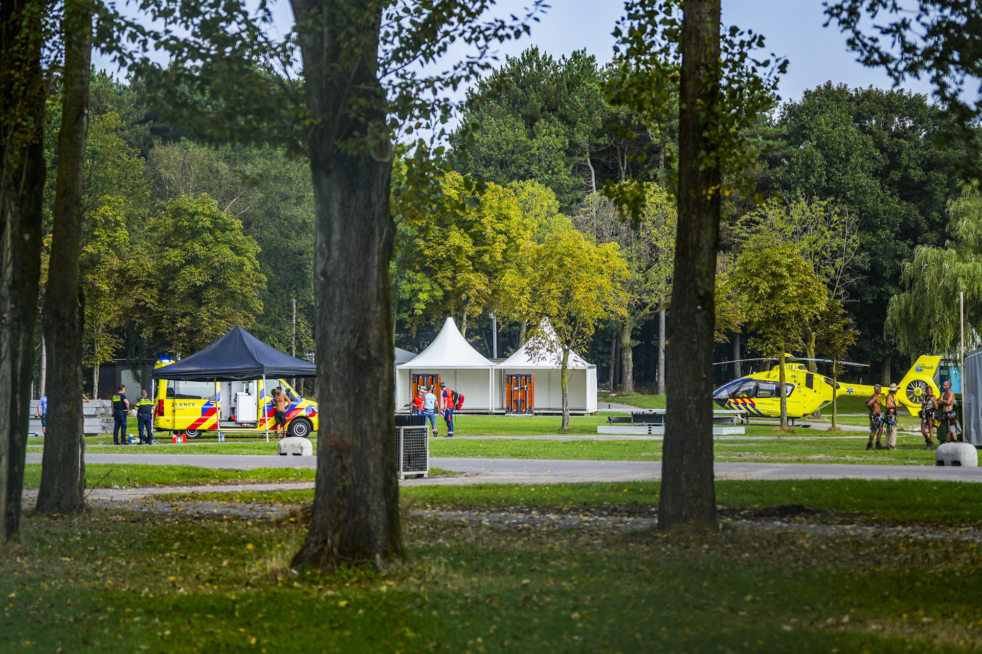 Gewonde bij opbouw van Snollebollekes-festival, traumahelikopter geland