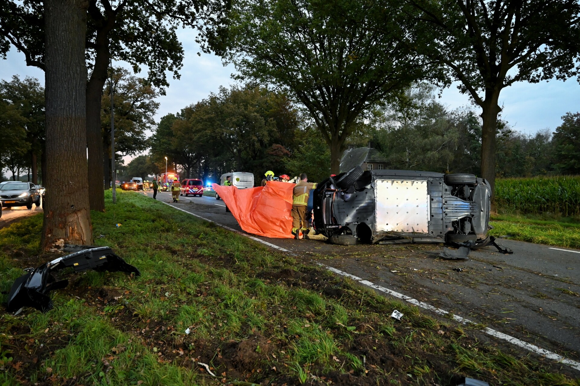 Grote ravage na ongeval, slachtoffer gereanimeerd