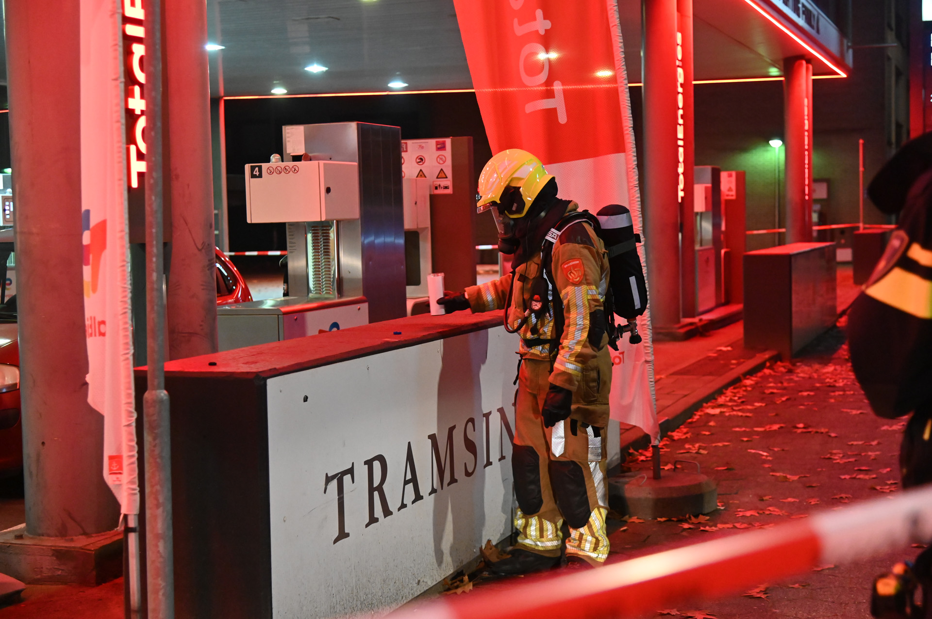 Tankstation afgesloten na aantreffen verdacht flesje