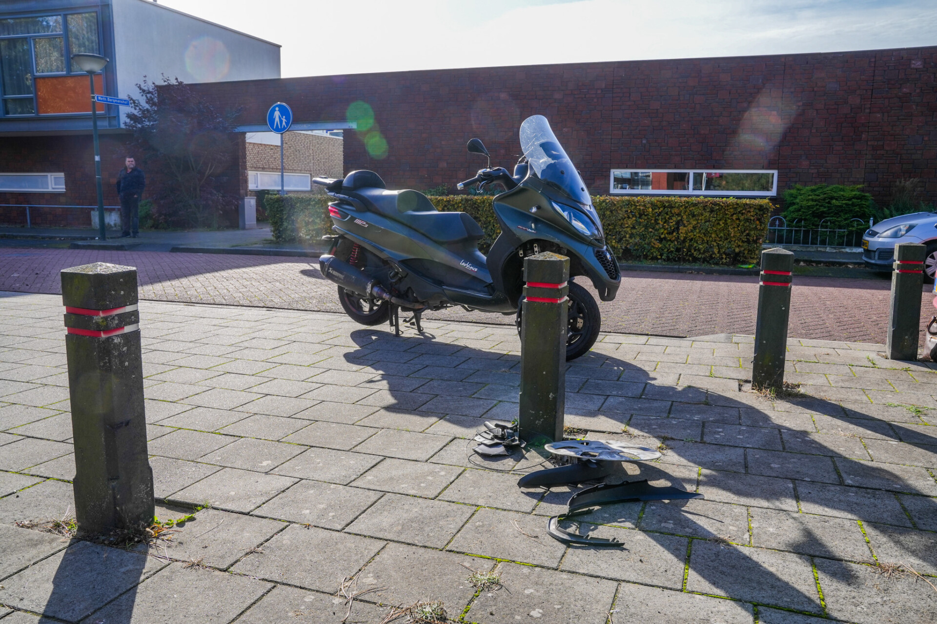 Motorrijder gewond bij botsing met auto