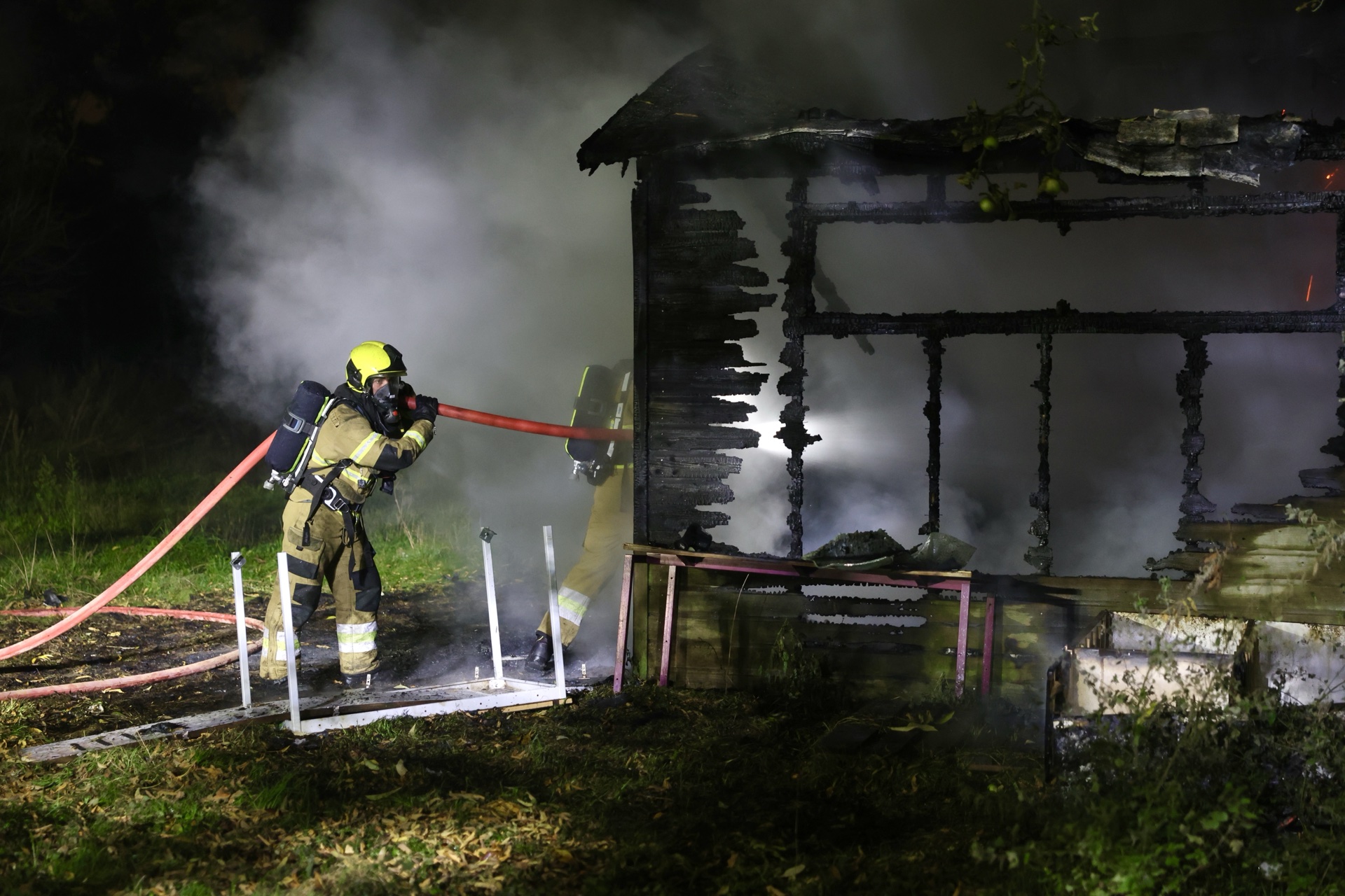 Brand verwoest houten gebouw bij Koninklijke Kentalis