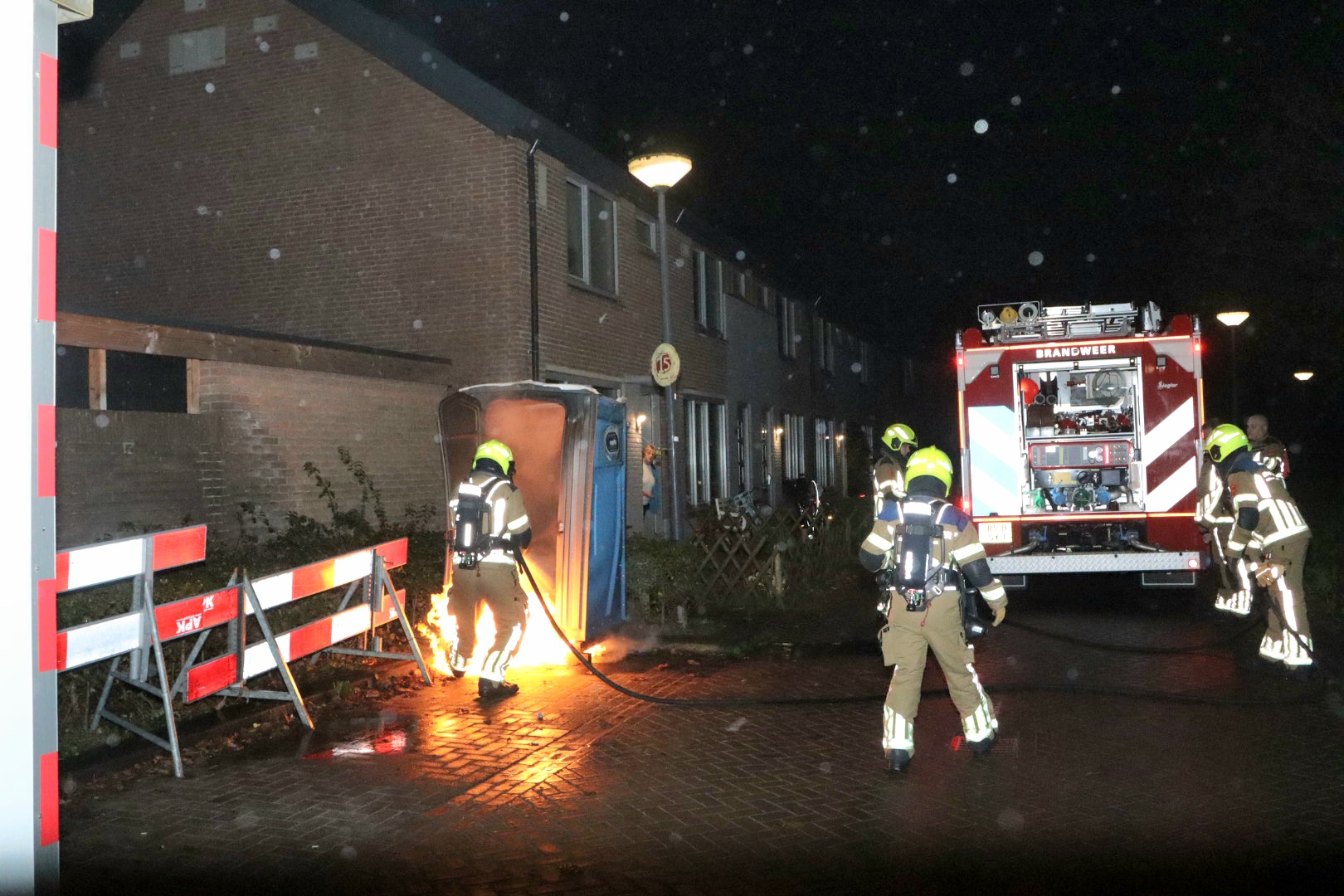 Dixi uitgebrand, politie gaat uit van brandstichting