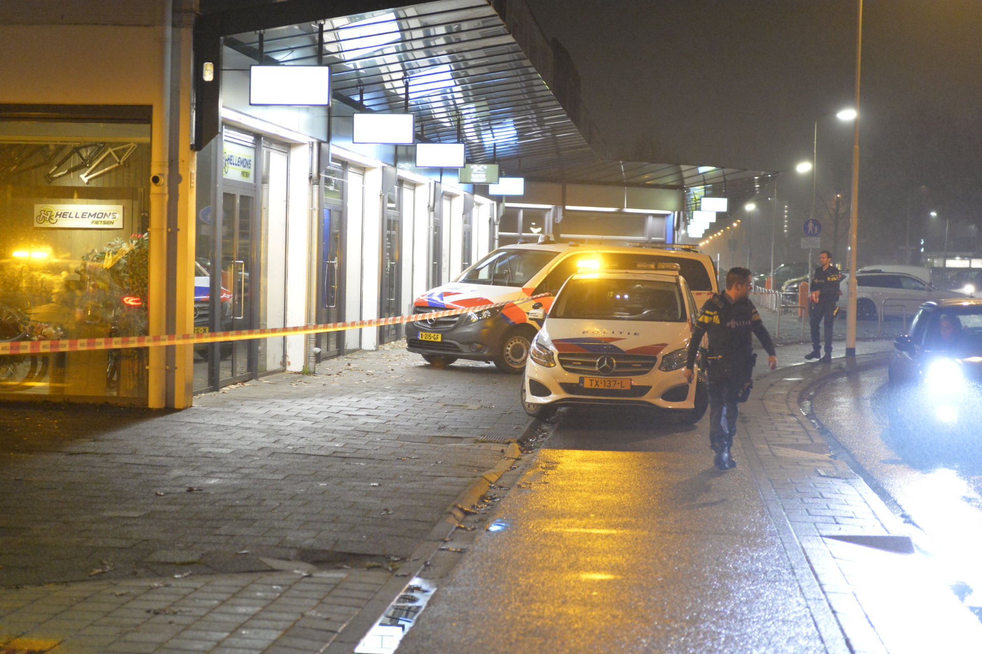 Twee gewonden na schietpartij bij supermarkt