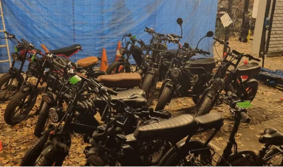 Opnieuw grote controle Eindhoven; politie neemt 12 fatbikes mee