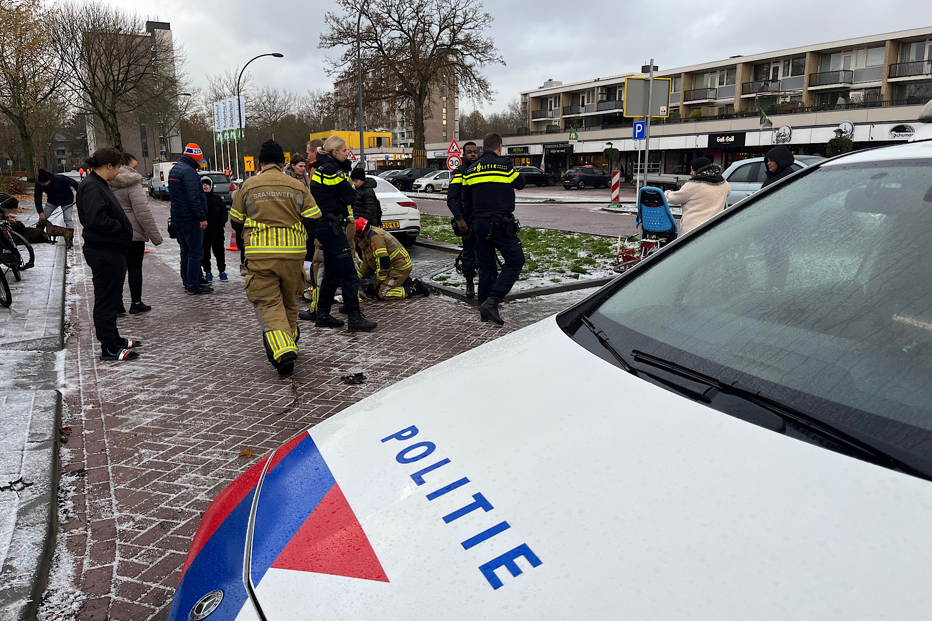 Kind bekneld in eigen fiets na val