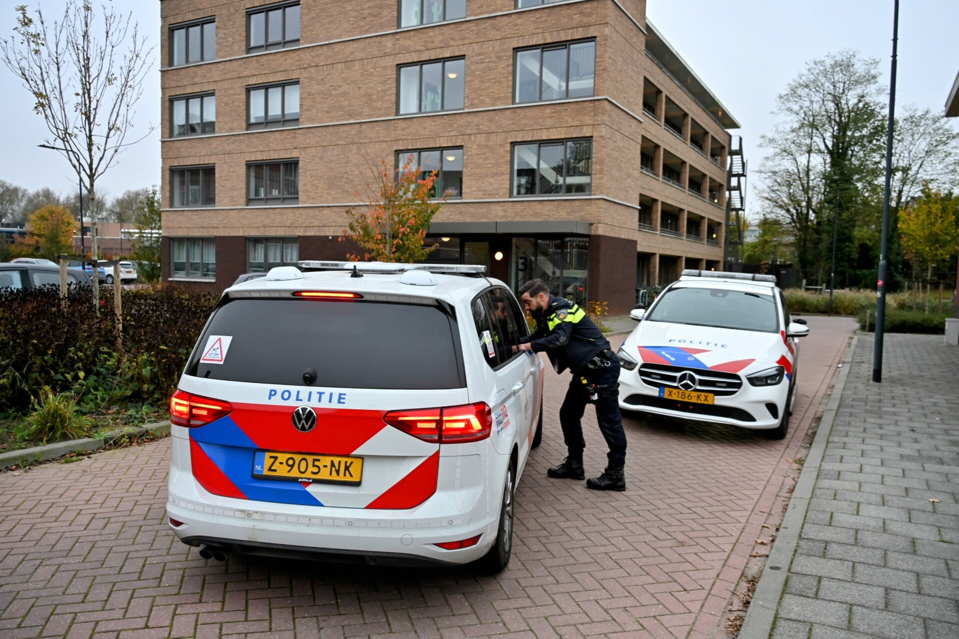 Onderzoek met speurhond na melding van overval