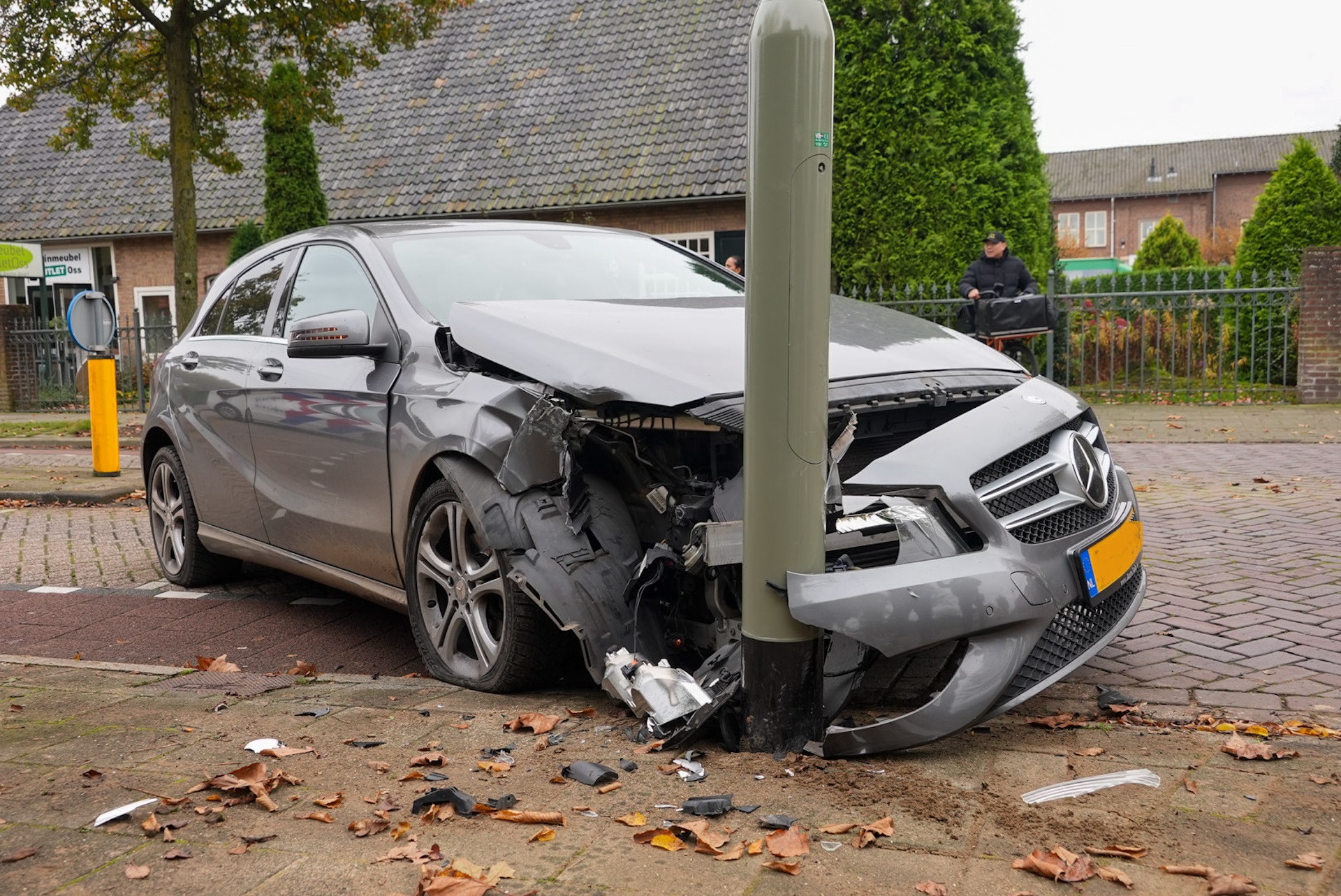 Automobilist aangehouden na ongeval, mogelijk onder invloed van drugs