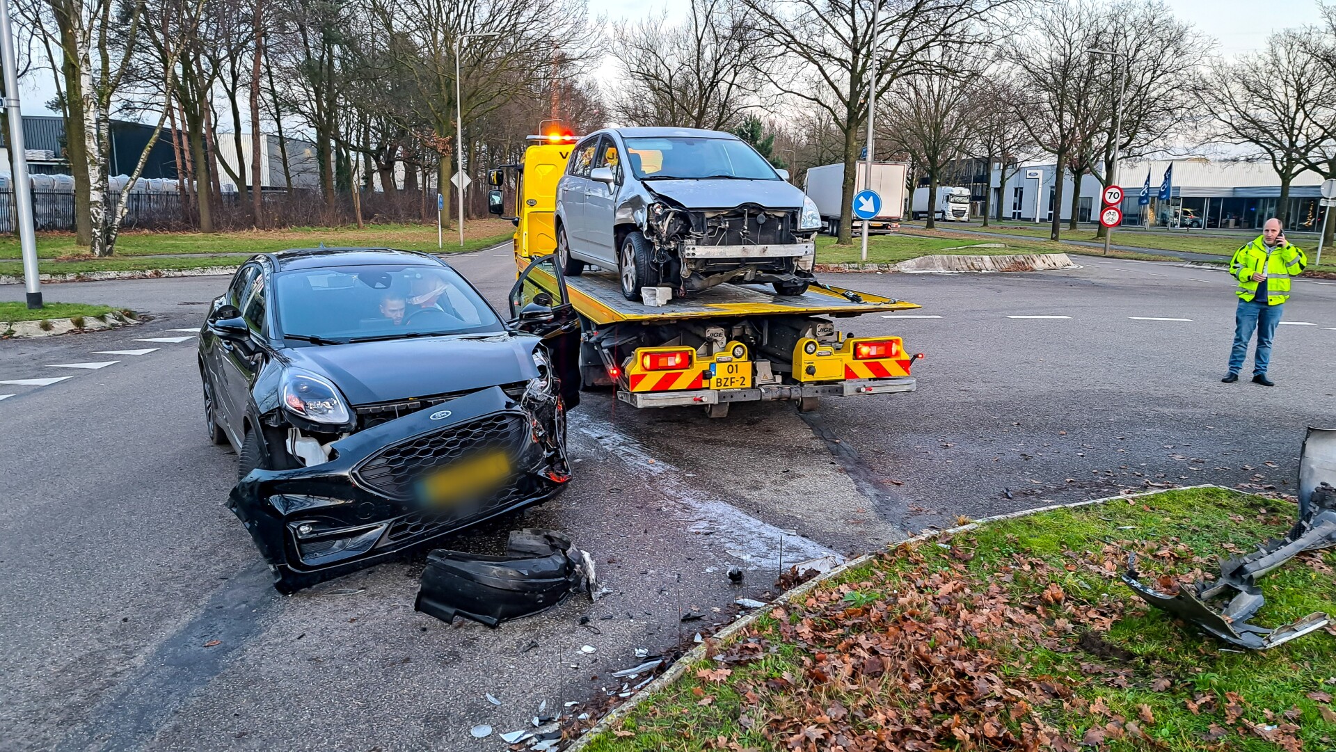 Twee auto’s fors beschadigd bij botsing