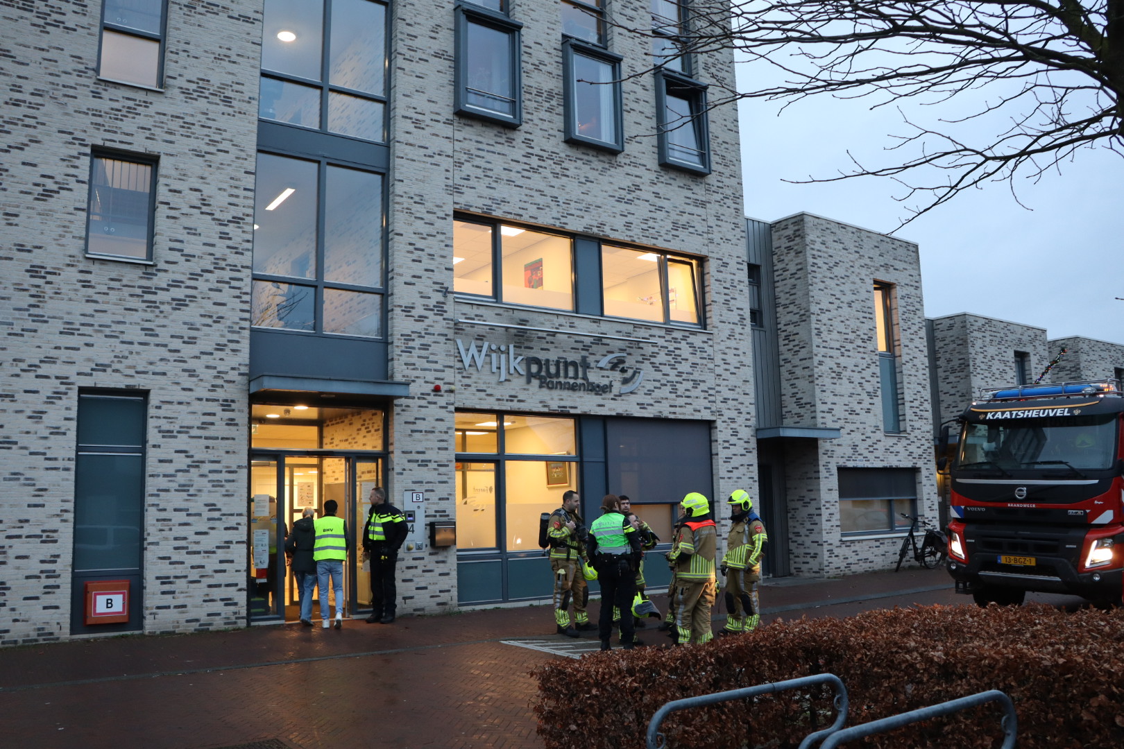 Gezondheidscentrum in Kaatsheuvel ontruimd door ‘vreemde lucht’