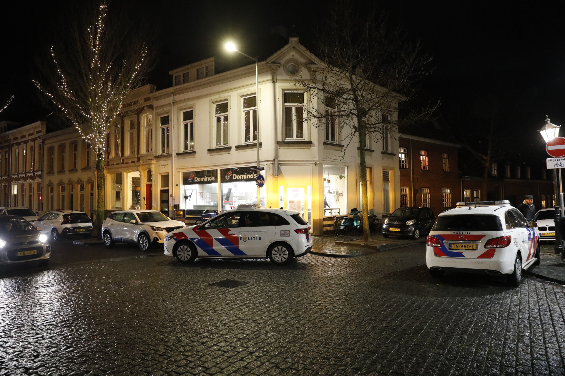 Politie houdt verdachte aan voor overval op Domino’s