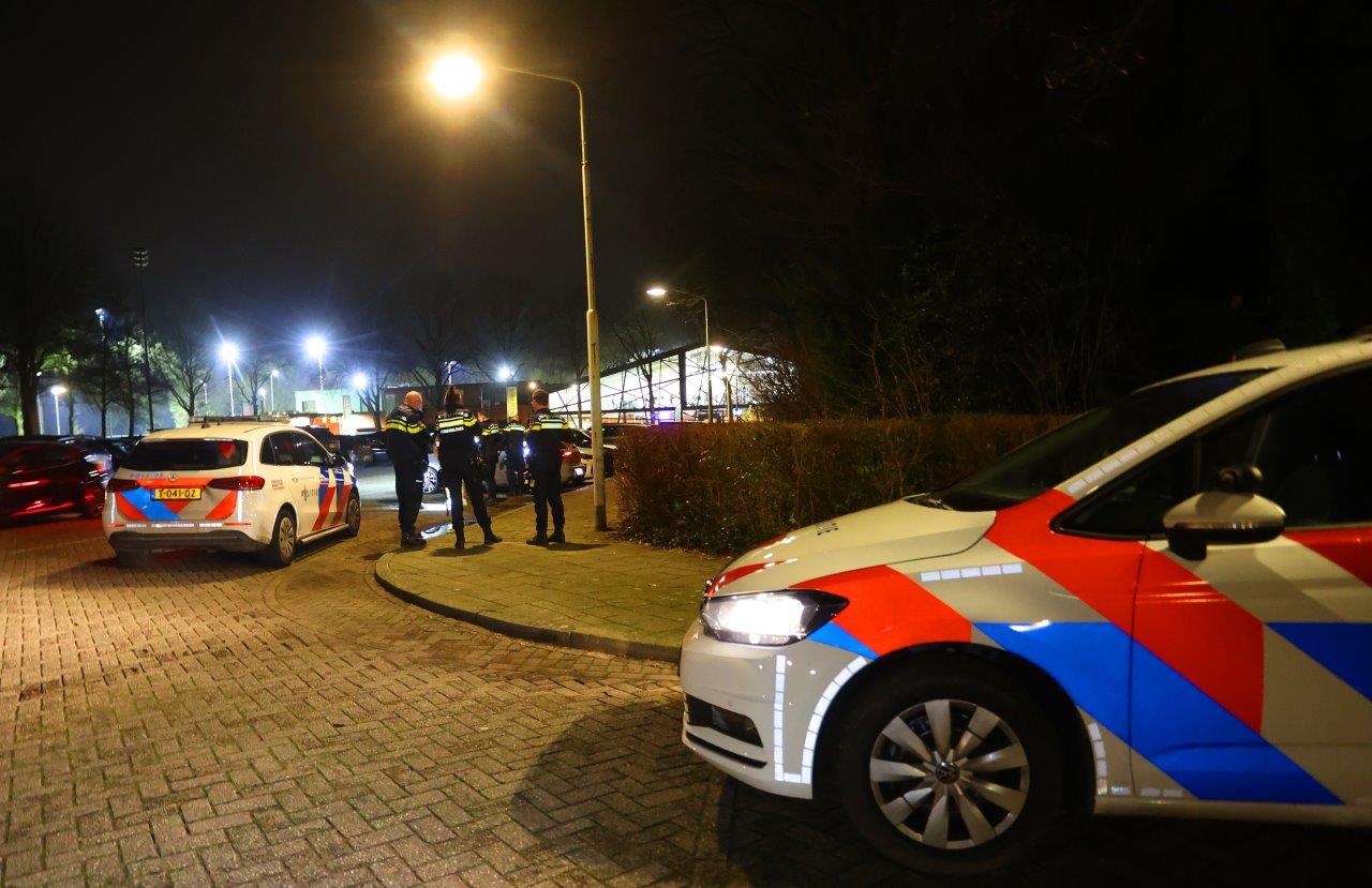 Ruzie tussen twee groepen jongeren, veel politie op de been