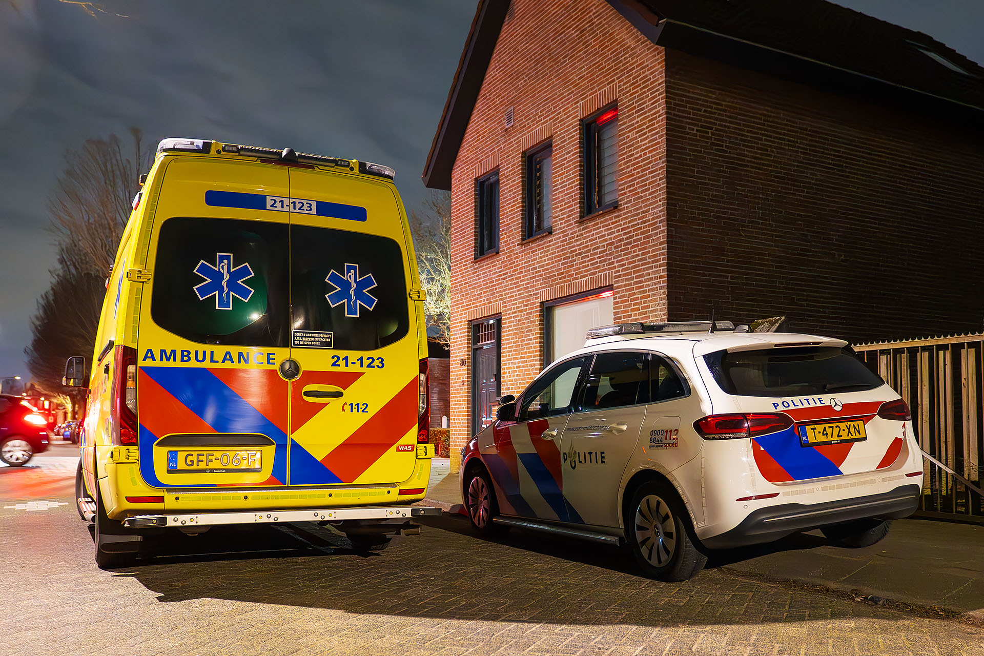 Man gewond bij steekpartij, dader met auto gevlucht