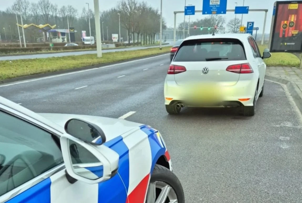 Rijinstructeur moet rijbewijs inleveren na forse snelheidsovertreding