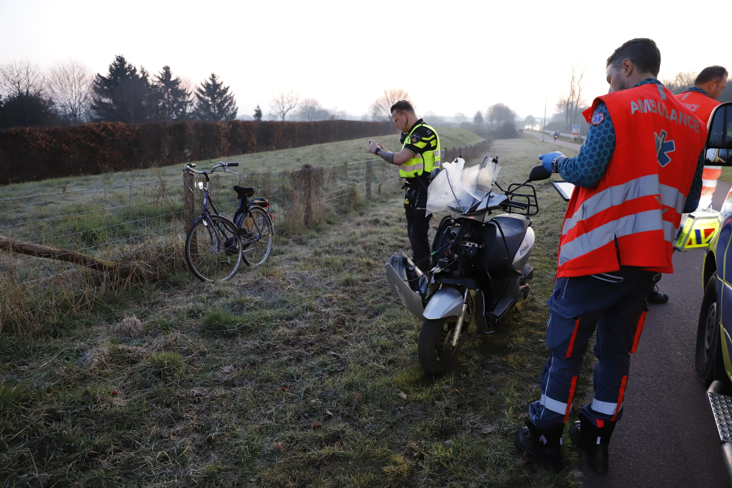 Fietser gewond bij botsing met scooter