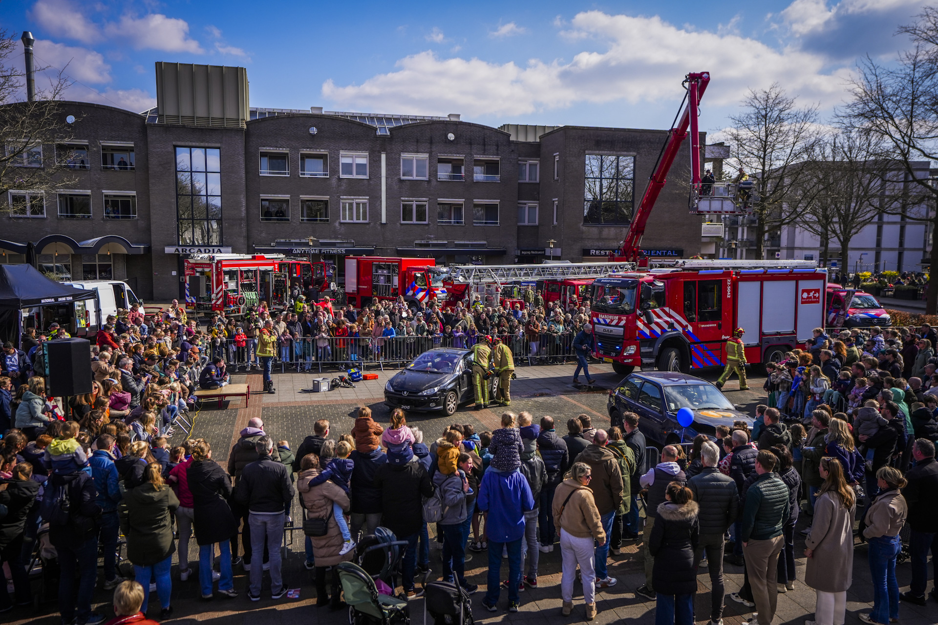 Open dag brandweer Nuenen groot succes