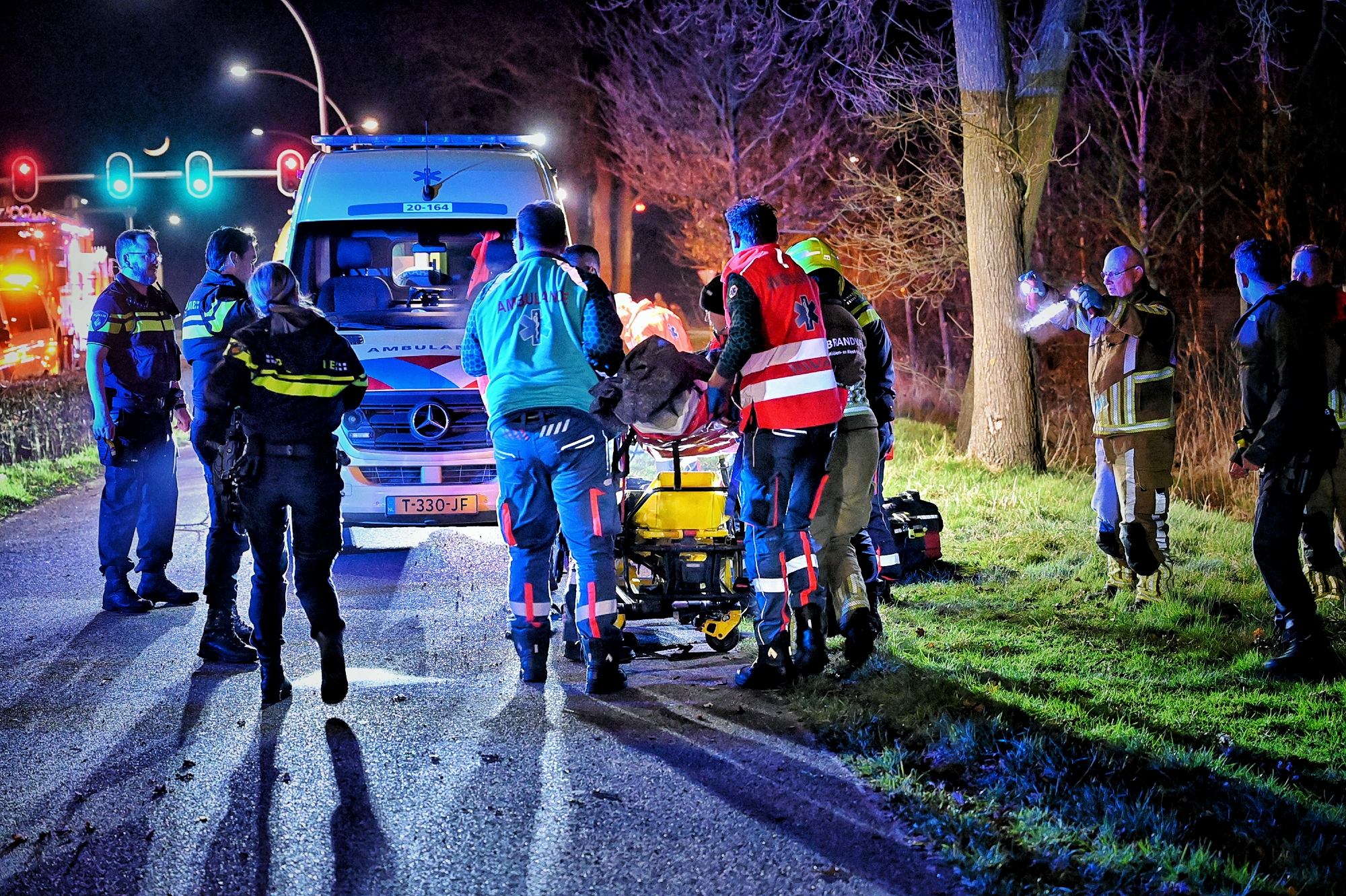 Vernieler auto's aangehouden - 112 Nederland