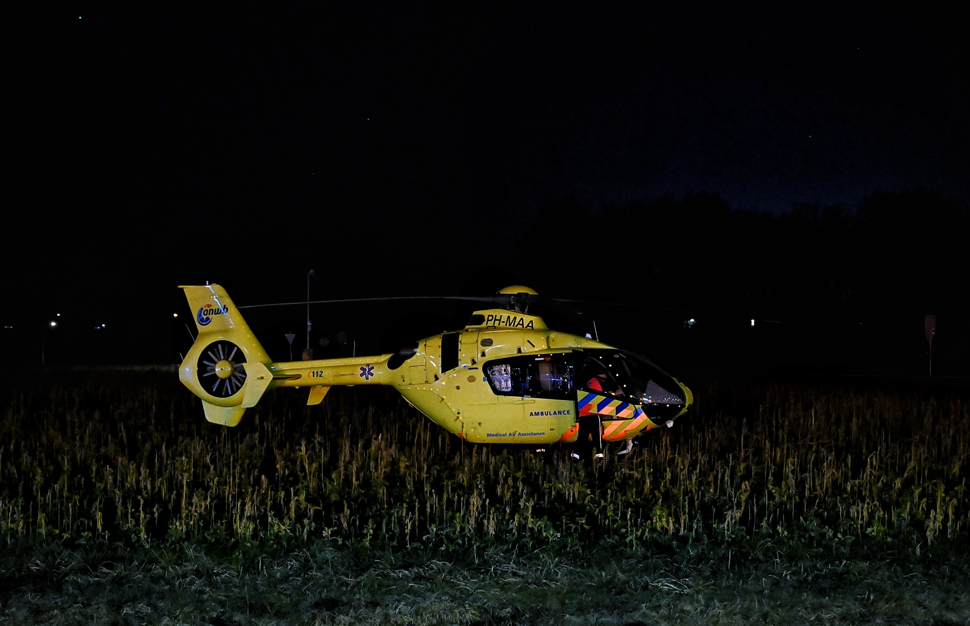 Vuurwapen gevonden, Rotterdammer aangehouden - 112 Nederland