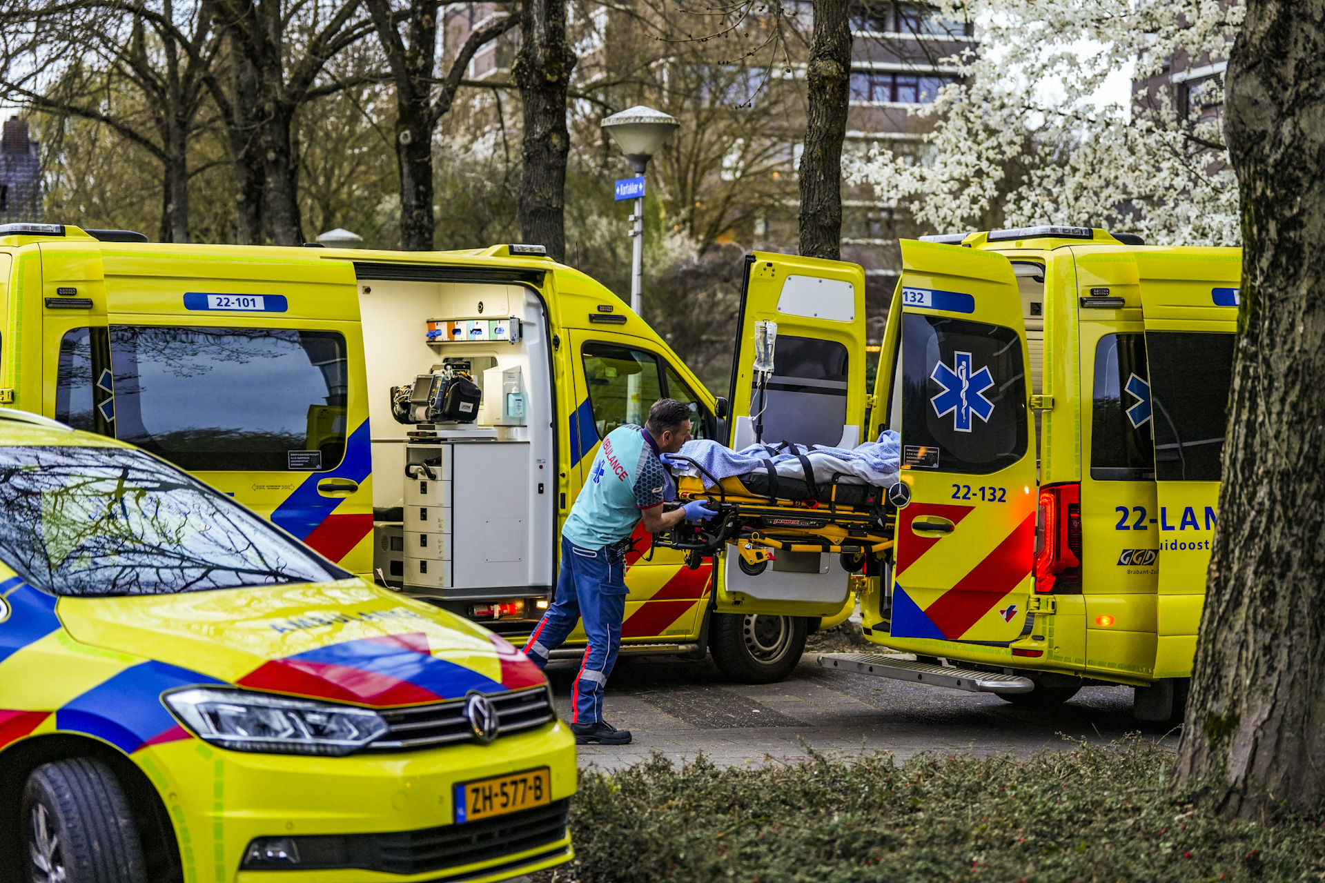 Man in kritieke toestand na ongeluk met brandbare vloeistof in flat