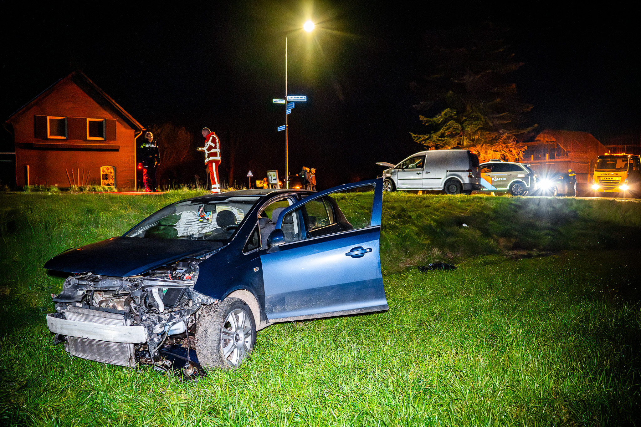 Frontale botsing op kruising