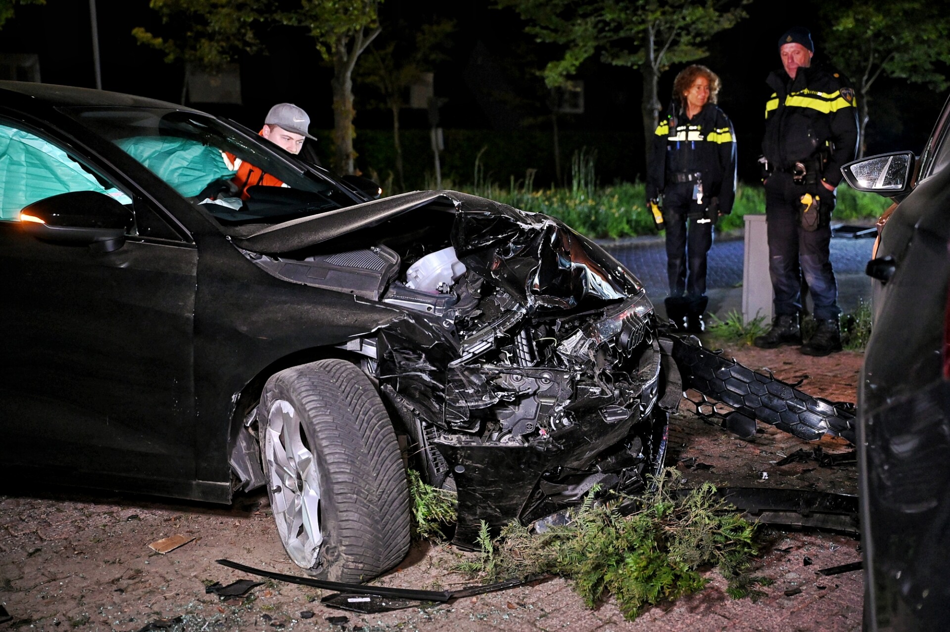 Ravage na crash, inzittenden vluchten na ongeval