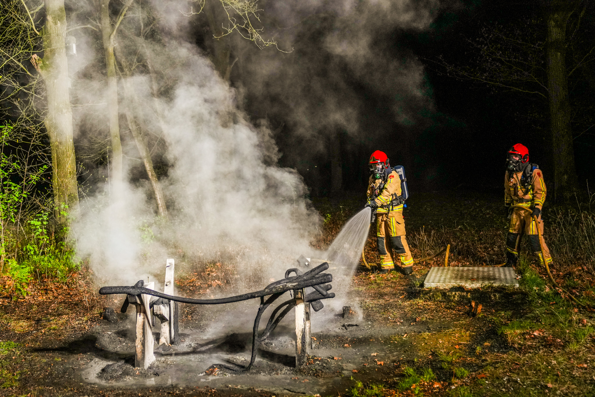 Opnieuw brand in bossen: bankje in brand gestoken