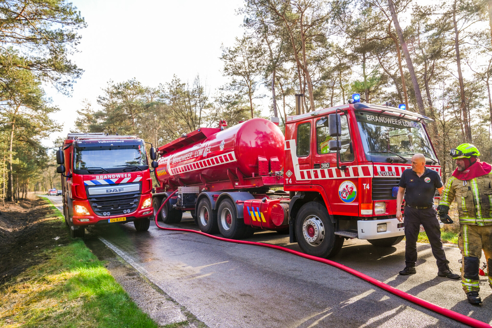 Nederlandse brandweer assisteert bij bosbrand in België
